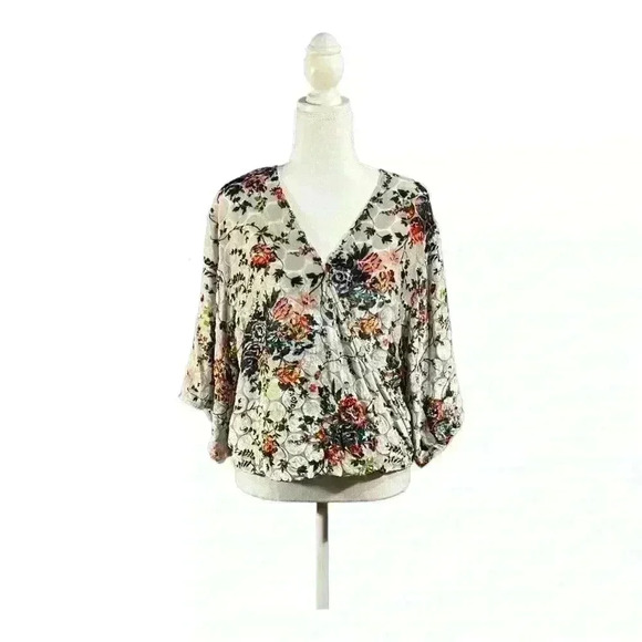 Anthropologie Maeve Umi Floral Wrap Top Size XS - Picture 3 of 9